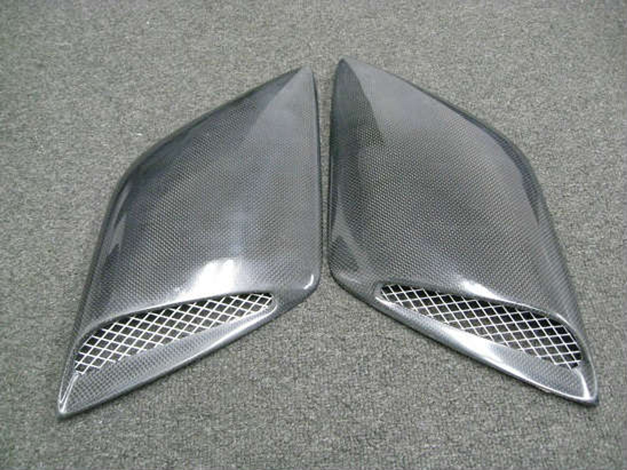 Charge Speed Universal Air Duct Side Carbon