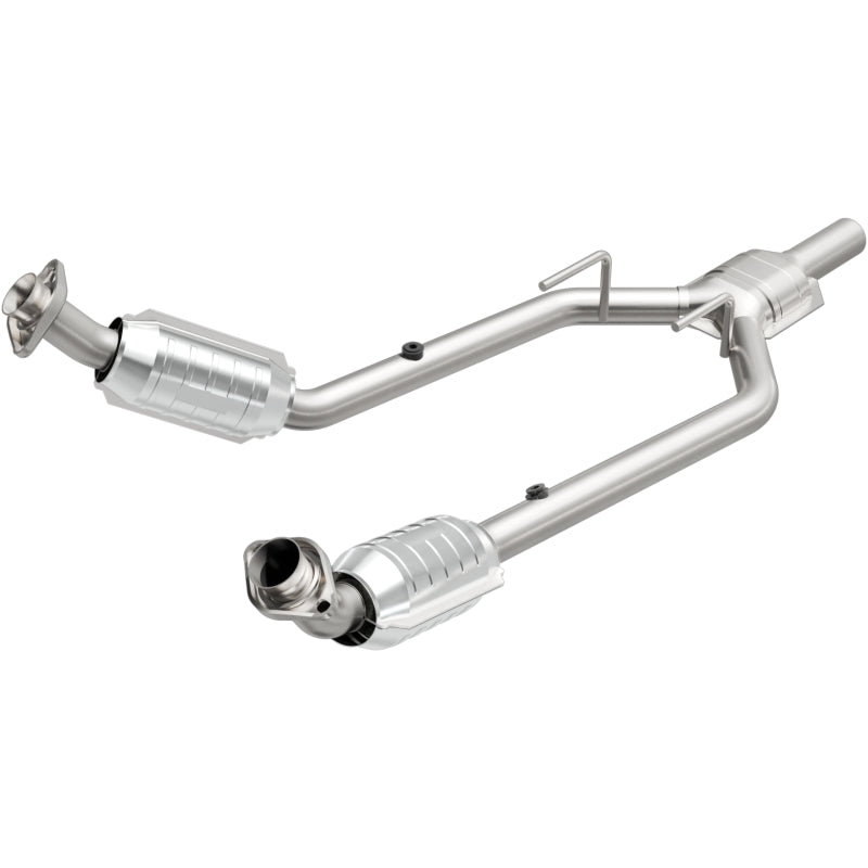 MagnaFlow Direct Fit Catalytic Converter 96-97 Mercury Cougar 3.8L