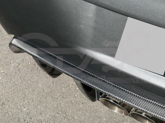 2005-2013 CORVETTE C6 | AGGRESSIVE STYLE REAR BUMPER DIFFUSER