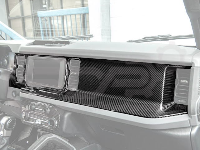 2021-UP FORD BRONCO CARBON FIBER PASSENGER SIDE DASHBOARD AC OUTLET PANEL COVER