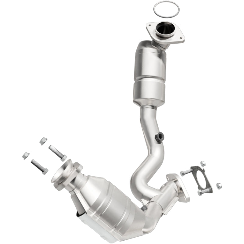 MagnaFlow Direct Fit Catalytic Converter 00-03 Ford Taurus 3.0 Front
