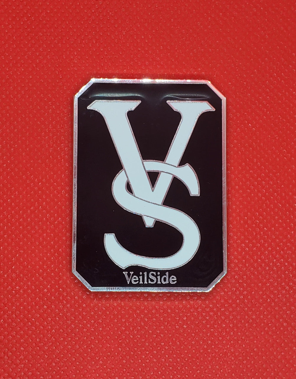 VeilSide VS Cloisonne Emblem Black/ White