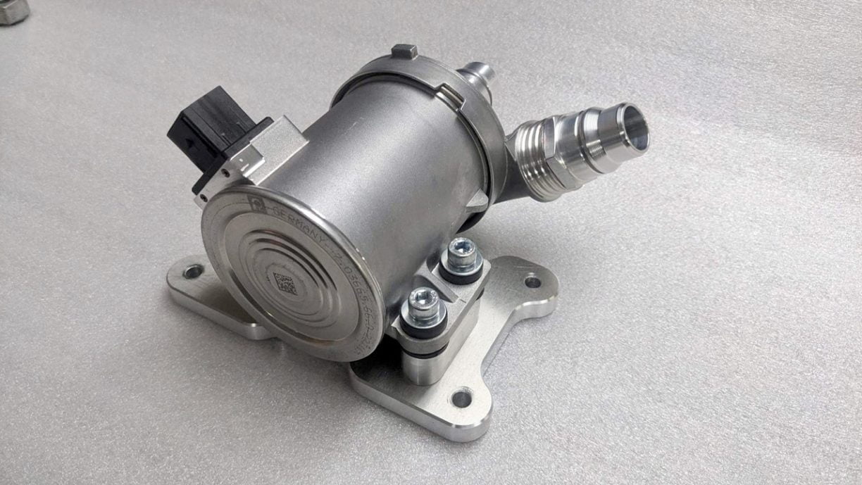 Trackhawk, Durango Replacement Intercooler Pump CWA400