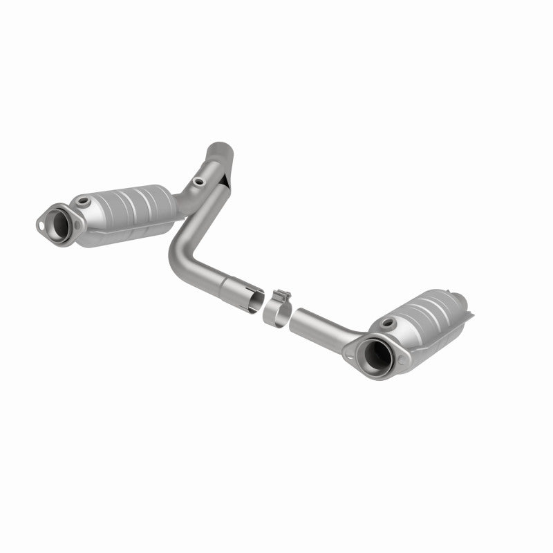 MagnaFlow Direct Fit Catalytic Converter Raider 2006 8 4.7L