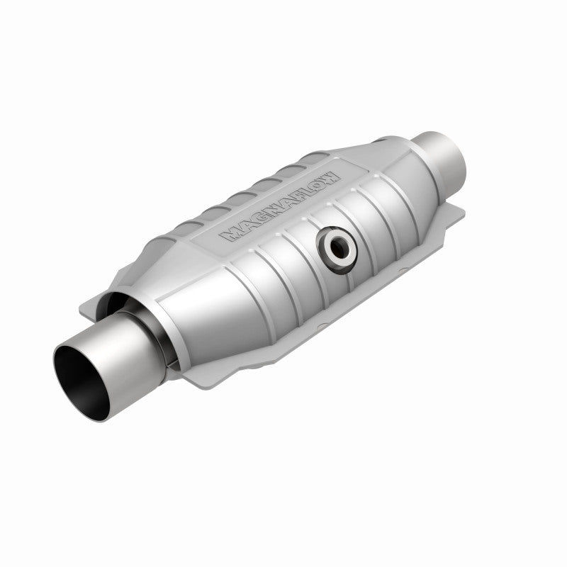 MagnaFlow Universal Catalytic Converter 2.25 inch Midbed O2 Rear CA