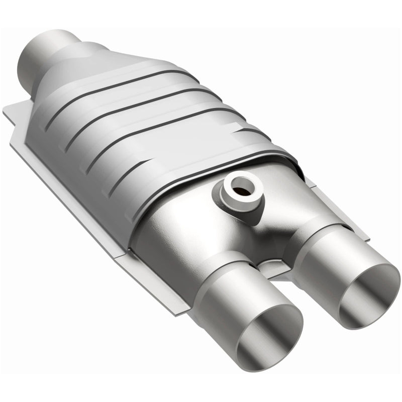 MagnaFlow Universal Catalytic Converter 2.5 inch/2 inch S/D PC2 Rear