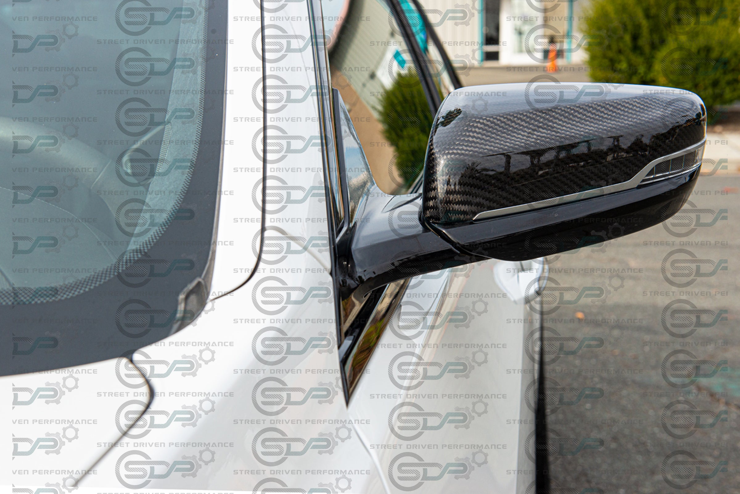 2016-2022 Cadillac CT6 - Carbon Fiber Mirror Covers